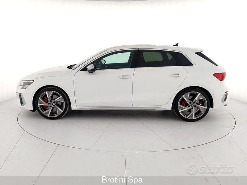 Usata Audi A3 Ambiente 310 CV (228 kW) 2022 Bianco ibis Berlina