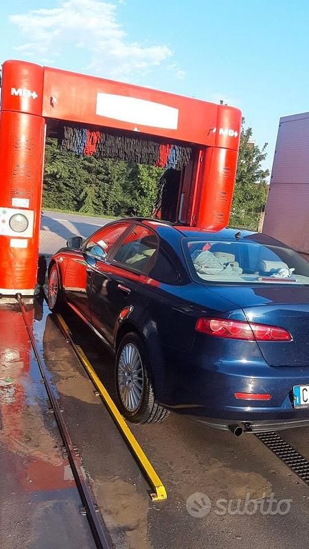 Usata Alfa Romeo 159 150 CV (110 kW) 2005 Blu Berlina