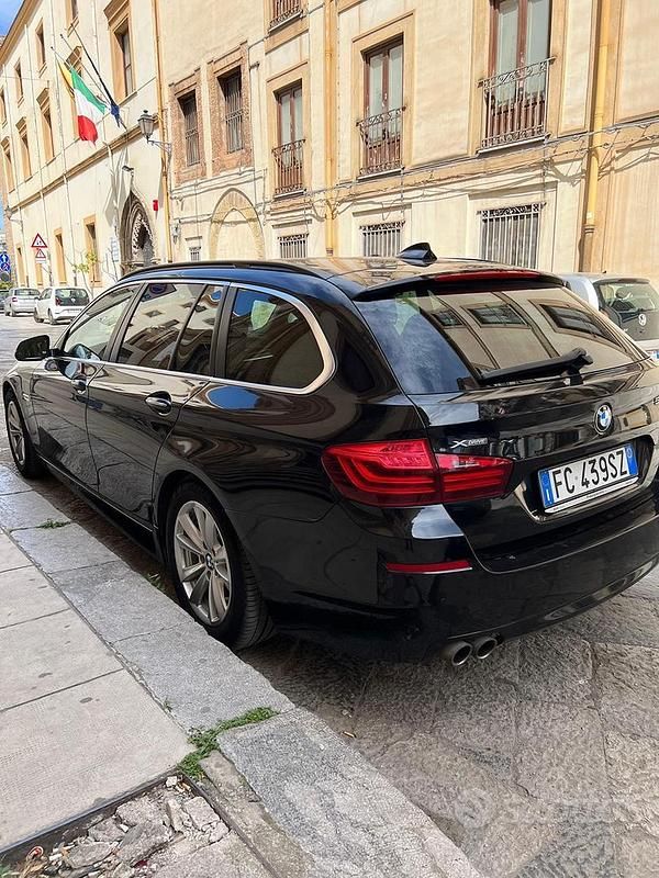 Usata BMW 520 190 CV (139 kW) 2016 Nero Station wagon
