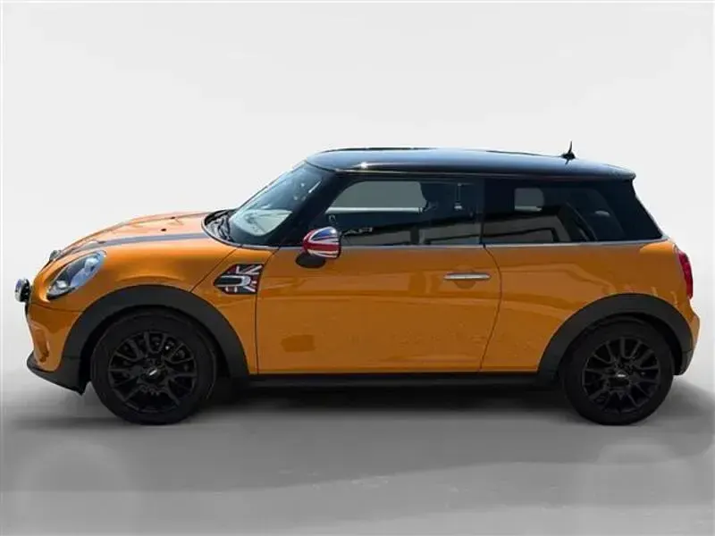 Usata Mini ONE 75 CV (55 kW) 2014 Arancione Utilitaria
