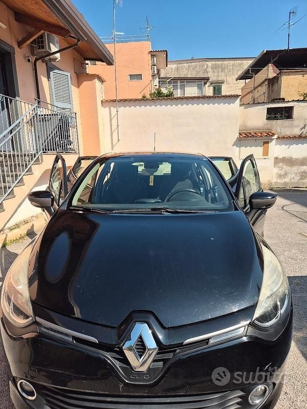 Usata Renault Clio IV 2015 Nero Utilitaria