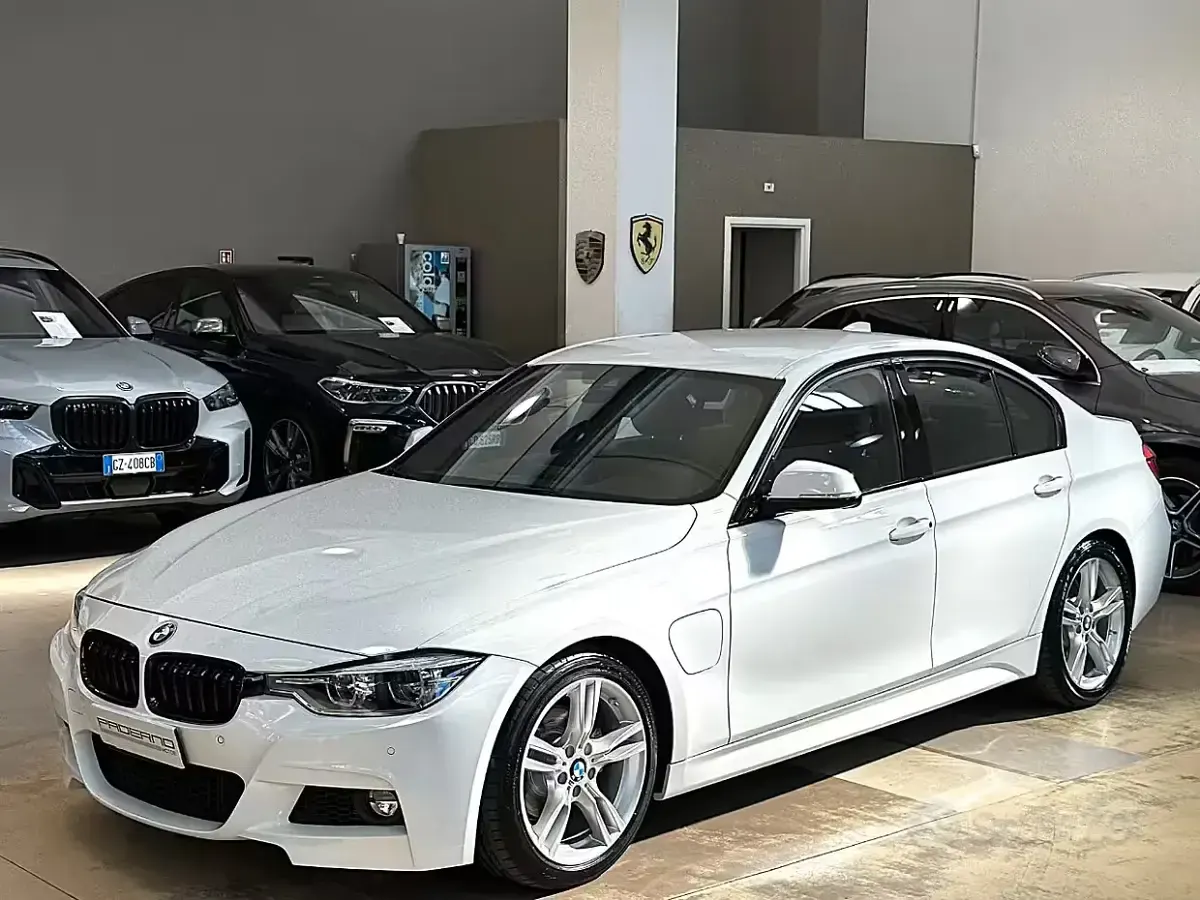 Usata BMW 330e M Sport 184 CV (135 kW) 2018 Berlina