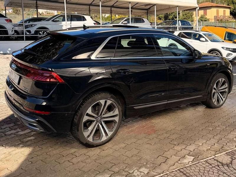 Usata Audi Q8 Sport 286 CV (210 kW) 2019 Nero SUV