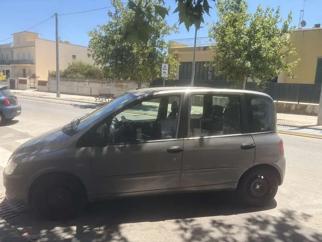 Usata Fiat Multipla Emotion 120 CV (88 kW) 2007 Monovolume