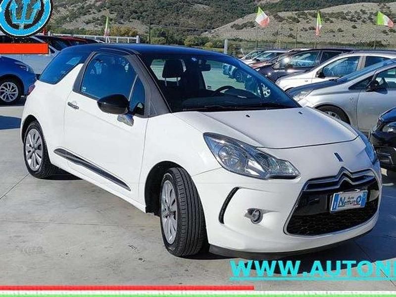 Usata Citroën DS3 So Chic 68 CV (50 kW) 2015 Bianco Berlina