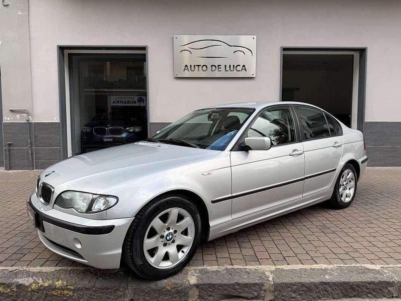 Usata BMW 320 150 CV (110 kW) 2003 Argento Berlina