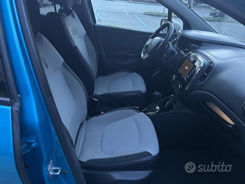 Usata Renault Captur 90 CV (66 kW) 2014 Blu SUV