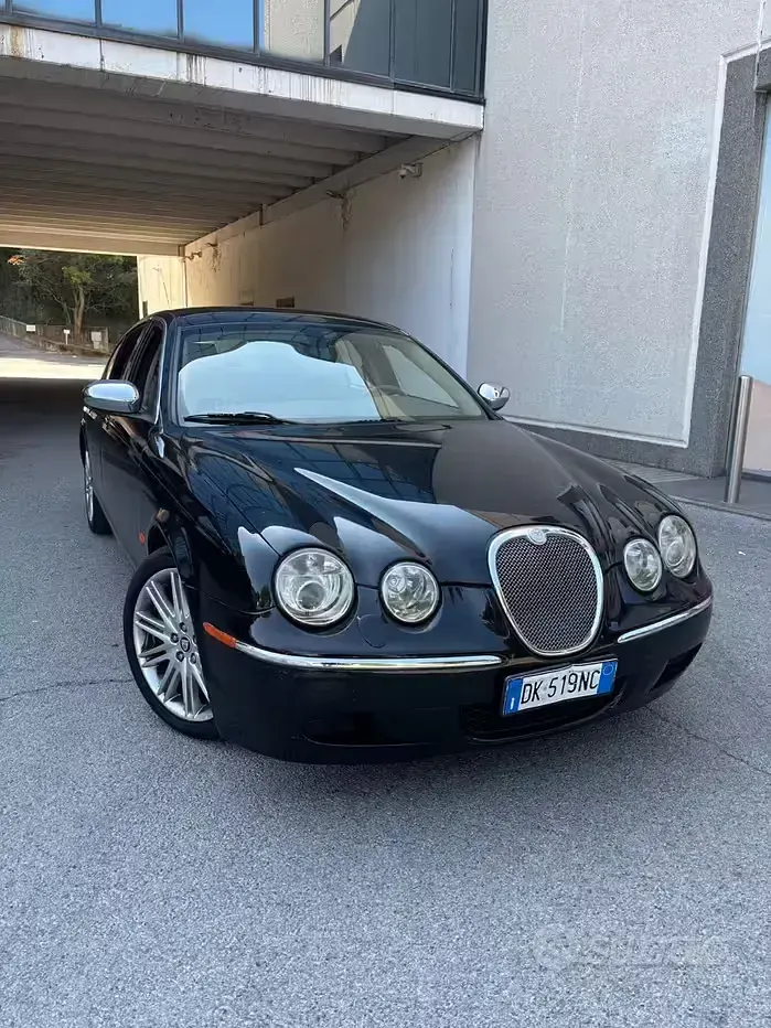 Usata Jaguar S-Type Executive 207 CV (152 kW) 2007 Nero Berlina
