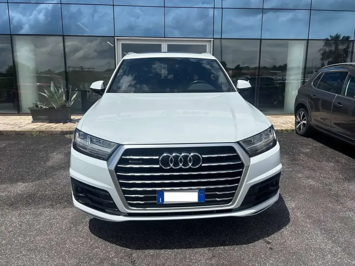 Usata Audi Q7 S-Line 286 CV (210 kW) 2019 Bianco SUV