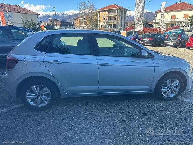 Usata VW Polo Highline 95 CV (69 kW) 2019 Argento Utilitaria