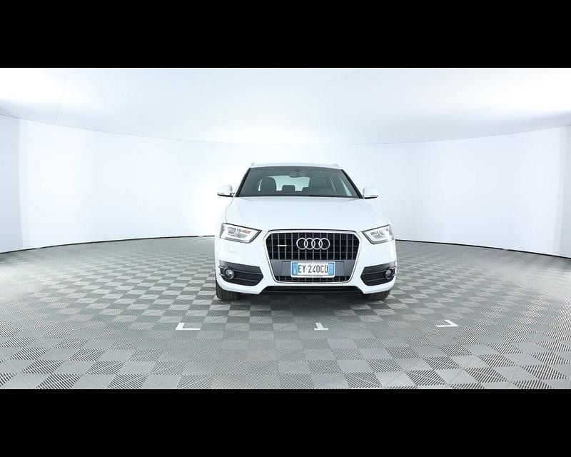 Usata Audi Q3 Business 177 CV (130 kW) 2015 Bianco / metallizzato SUV