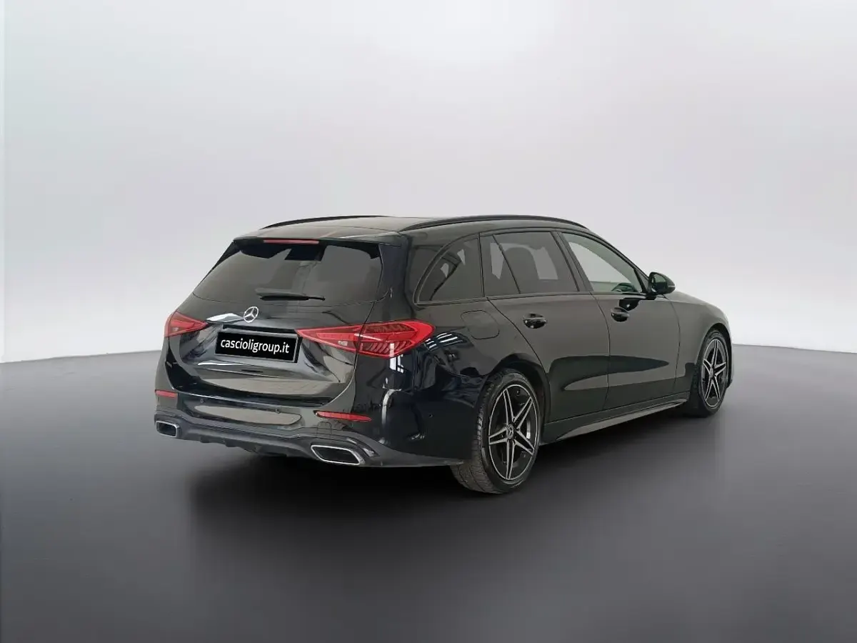 Begagnad Mercedes 200 Premium 163 HK (119 kW) 2022 Svart Kombi