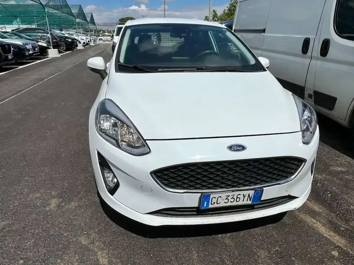 Usata Ford Fiesta 86 CV (63 kW) 2020 Bianco Utilitaria