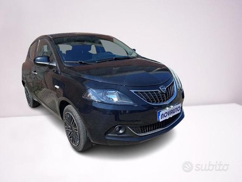 Usata Lancia Ypsilon S 69 CV (50 kW) 2023 Nero Utilitaria