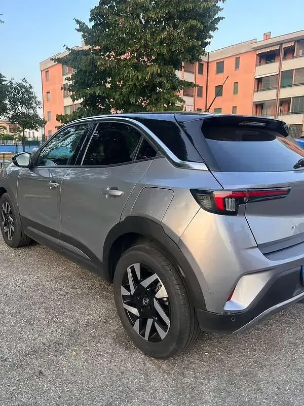 Usata Opel Mokka Edition 101 CV (74 kW) 2024 Grigio SUV