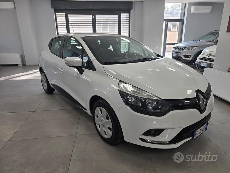 Usata Renault Clio IV Life 75 CV (55 kW) 2018 Bianco Berlina