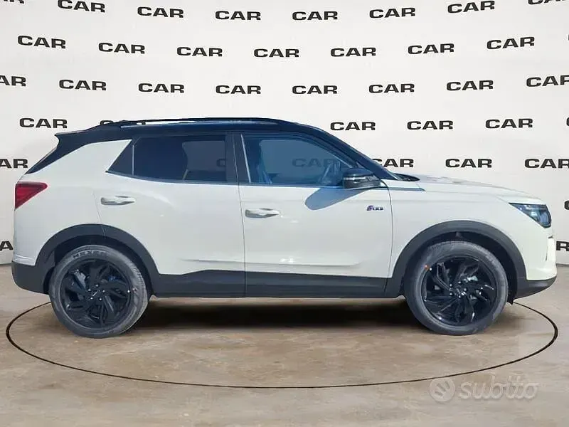 Nuova KGM Korando 163 CV (119 kW) 2026 Bianco SUV