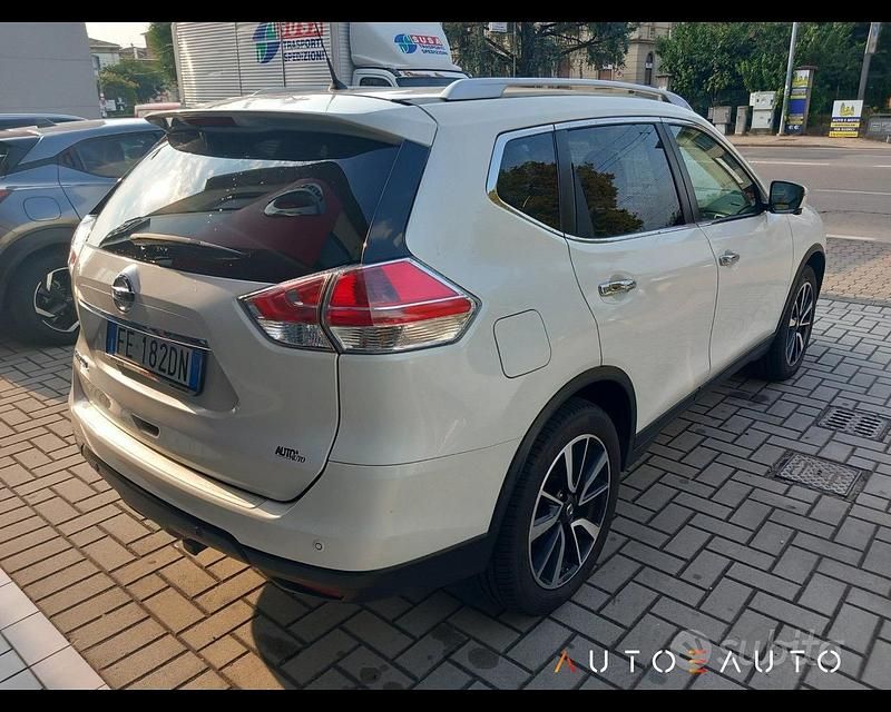 Usata Nissan X-Trail Acenta Premium 130 CV (95 kW) 2016 Bianco SUV