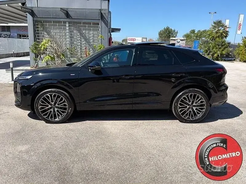 Nuova Audi Q3 Sportback S-Line 2026 Nero SUV