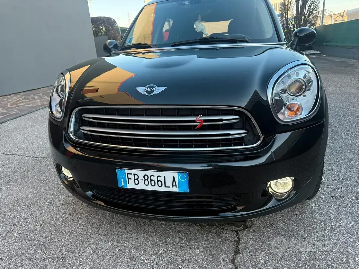 Usata Mini Cooper S Countryman 111 CV (81 kW) 2014 Nero SUV