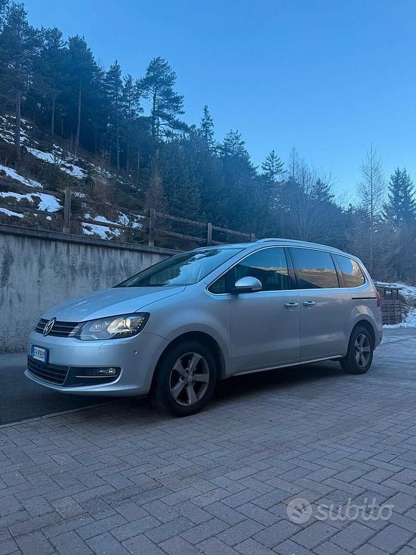 Usata VW Sharan Highline 140 CV (102 kW) 2011 Grigio Monovolume