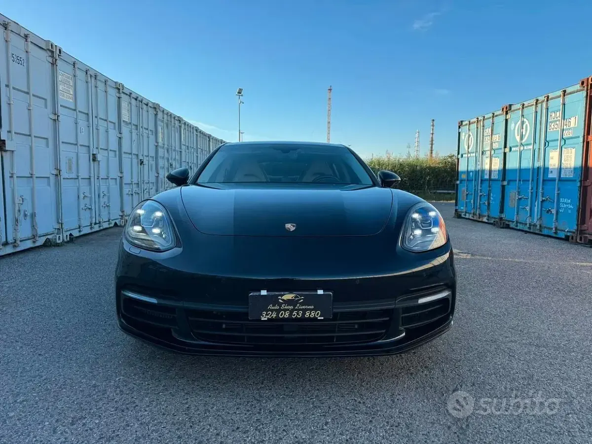 Usata Porsche Panamera 422 CV (310 kW) 2017 Nero Berlina