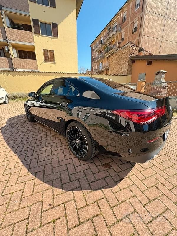 Usata Mercedes CLA200 150 CV (110 kW) 2019 Nero Coupé
