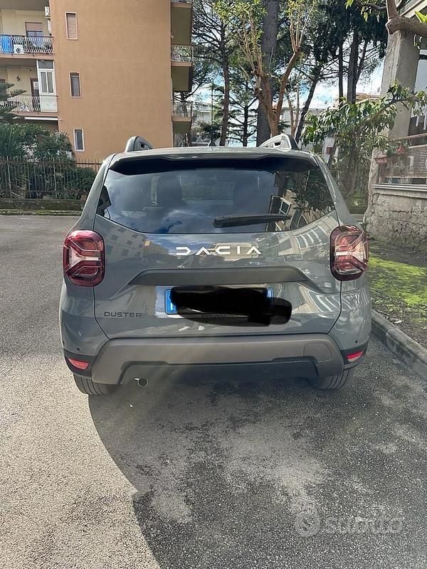 Usata Dacia Duster 91 CV (66 kW) 2023 Grigio SUV