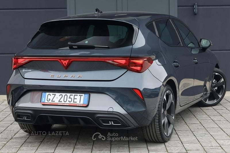 Usata Cupra Leon 150 CV (110 kW) 2025 Grigio Berlina
