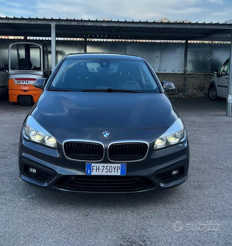 Usata BMW 218 Active Tourer 150 CV (110 kW) 2017 Grigio Monovolume