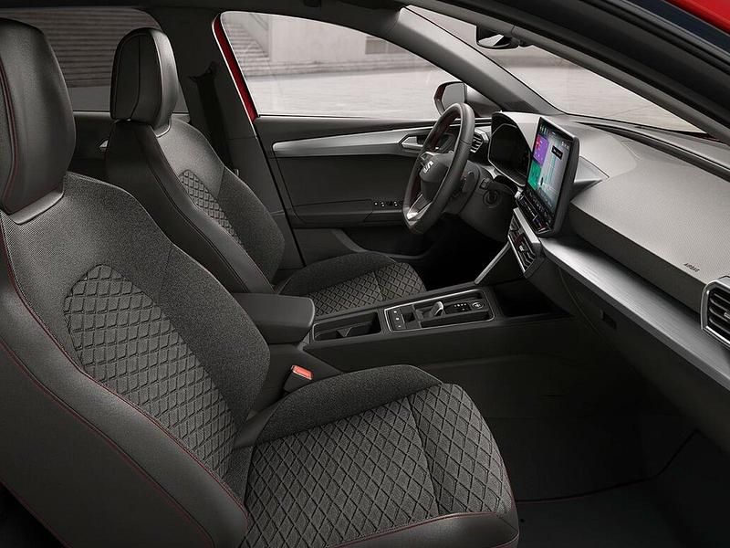 Uusi Seat Leon FR 150 HP (110 kW) 2025 Musta Farmari
