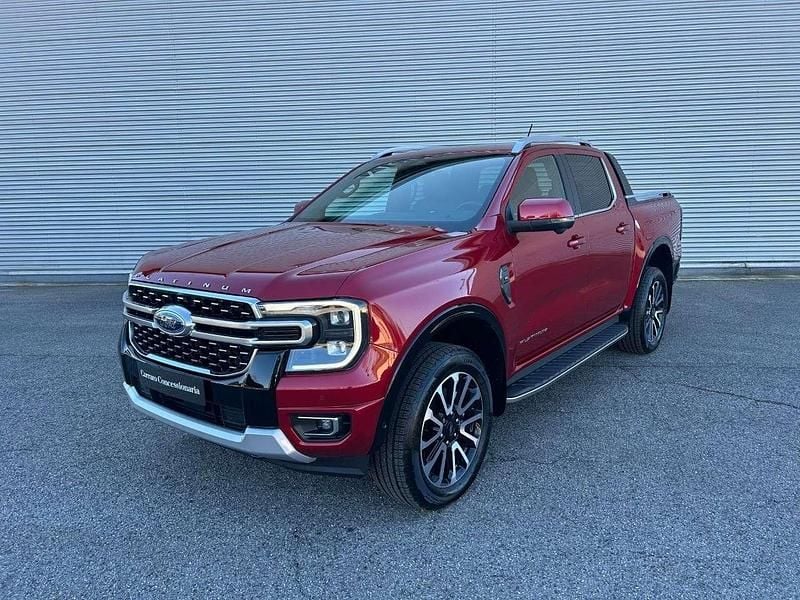 Usata Ford Ranger Platinum 241 CV (177 kW) 2025 Rosso metallizzato Pick-up