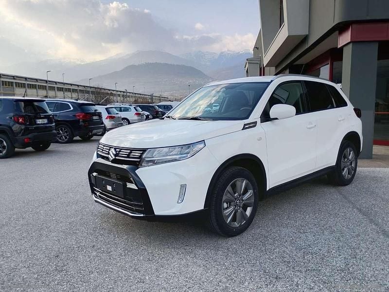 Nuova Suzuki Vitara Cool 109 CV (80 kW) 2025 Bianco SUV