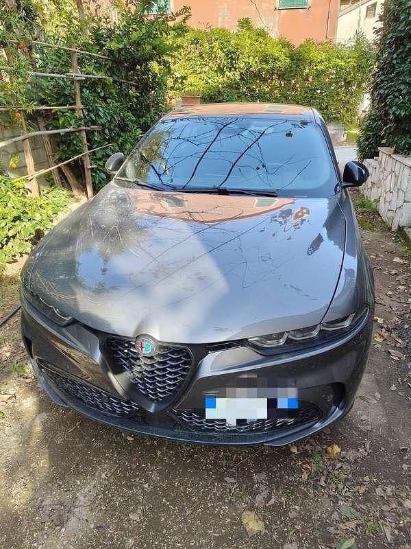 Usata Alfa Romeo Tonale Veloce 160 CV (117 kW) 2024 Grigio SUV