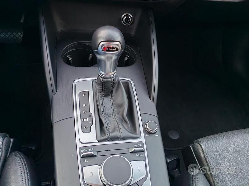 Usata Audi A3 Ambiente 184 CV (135 kW) 2017 Grigio Berlina
