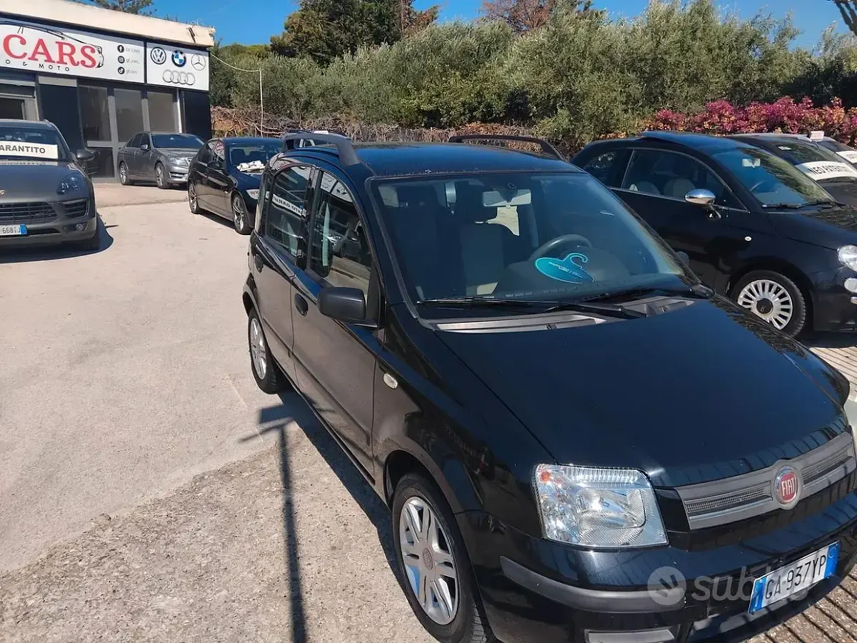Usata Fiat Panda Dynamic 54 CV (39 kW) 2009 Nero Utilitaria