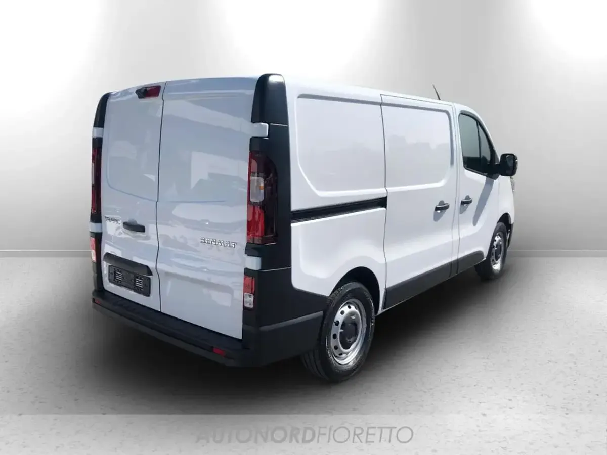 Nuova Renault Trafic 110 CV (80 kW) 2026 Bianco ghiaccio Monovolume