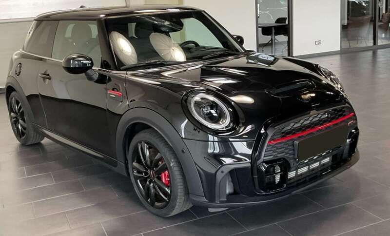 Usata Mini John Cooper Works 231 CV (169 kW) 2024 Nero Utilitaria