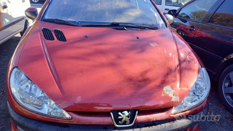 Usata Peugeot 206 CC 109 CV (80 kW) 2003 Cabrio