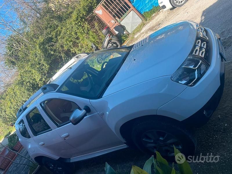 Usata Dacia Duster 114 CV (83 kW) 2018 Bianco SUV