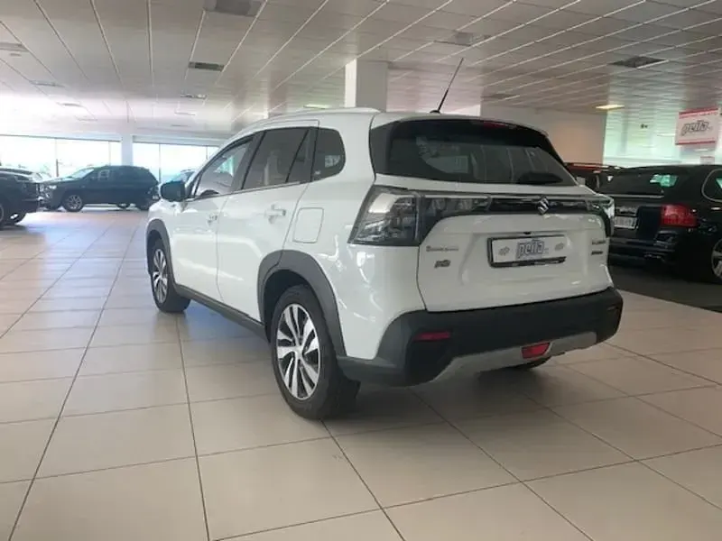 Usata Suzuki SX4 S-Cross 129 CV (94 kW) 2023 Bianco SUV