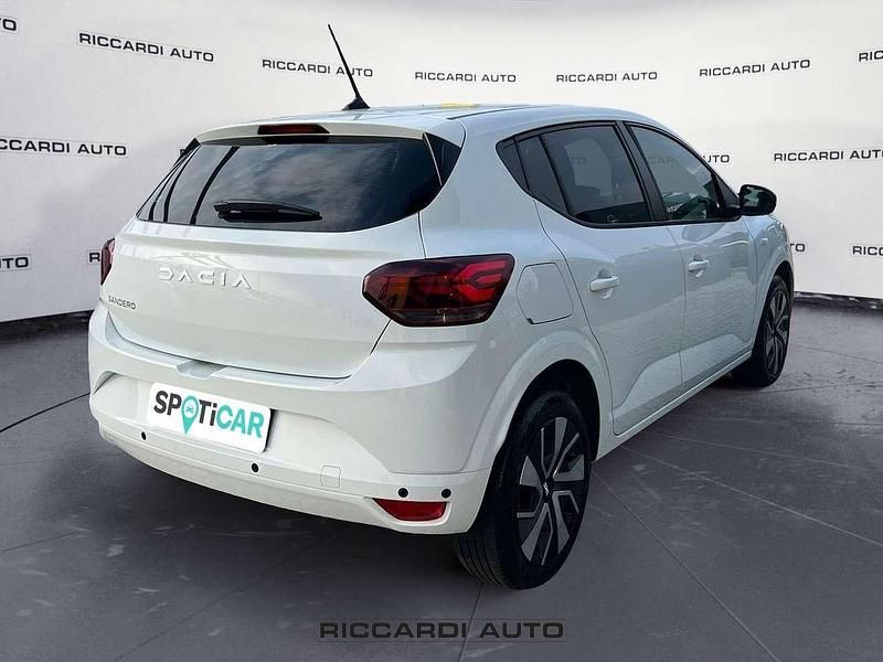 Usata Dacia Sandero Expression 91 CV (66 kW) 2024 Bianco Utilitaria