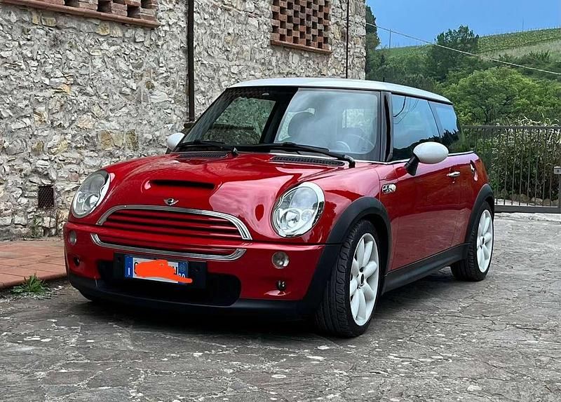 Usata Mini Cooper S 163 CV (119 kW) 2002 Rosso Utilitaria