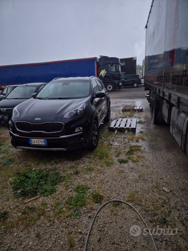 Usata Kia Sportage 115 CV (84 kW) 2020 Grigio SUV