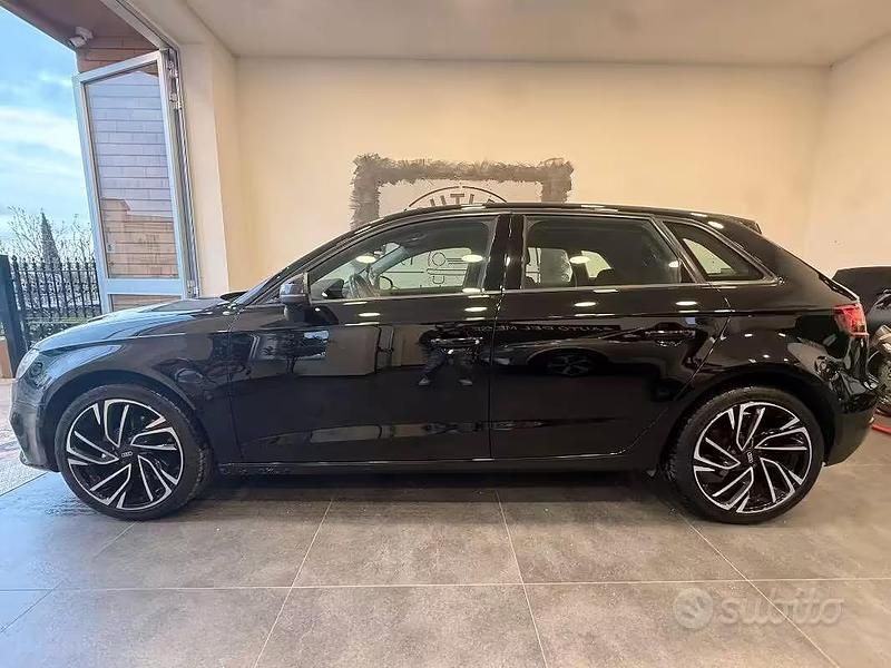 Usata Audi A3 Business 116 CV (85 kW) 2019 Nero Berlina