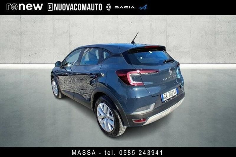 Usata Renault Captur Equilibre 101 CV (74 kW) 2022 Blu marine SUV
