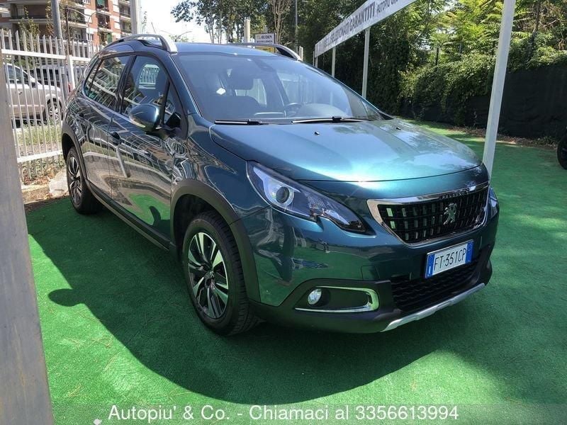 Verde Usata 2018 Peugeot 2008 Allure SUV | 12.500 € - Immagine 1/4
