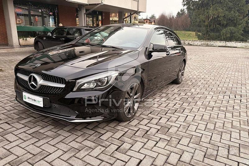 Usata Mercedes CLA180 122 CV (89 kW) 2018 Nero Berlina