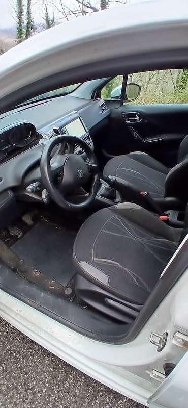 Begagnad Peugeot 208 Access 68 HK (50 kW) 2014 Halvkombi