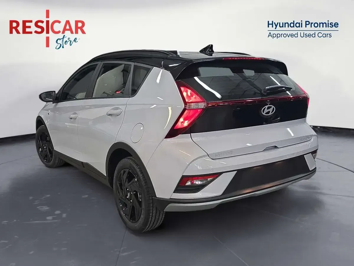 Nuova Hyundai Bayon 101 CV (74 kW) 2026 Lumen gray pearl + black roof SUV